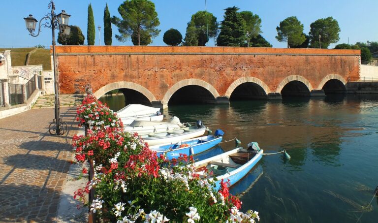 Alla scoperta di Peschiera del Garda, dove andare e cosa vedere